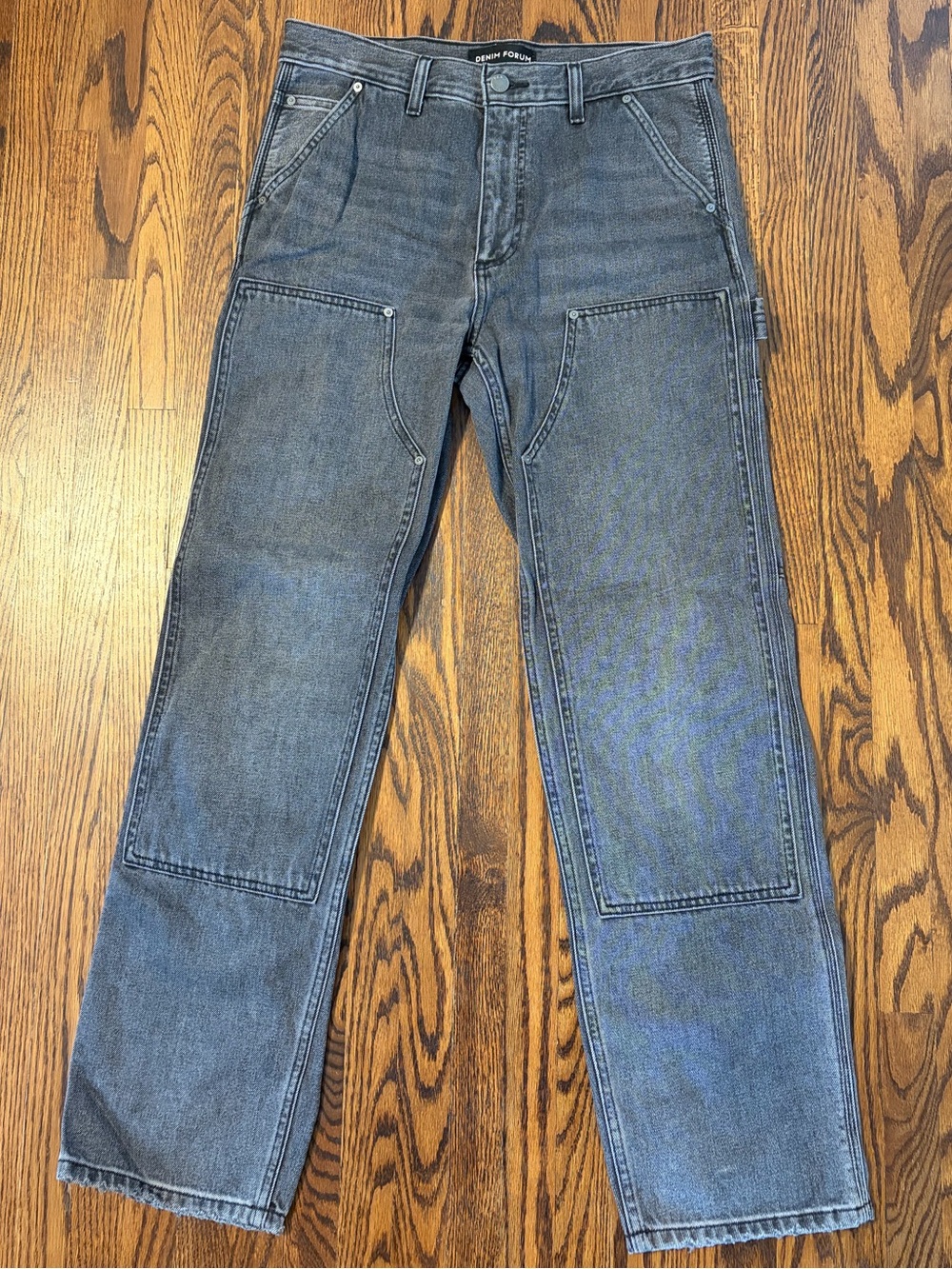 Aritzia Straight Leg Jeans in Washed Black - Picture 3 of 5
